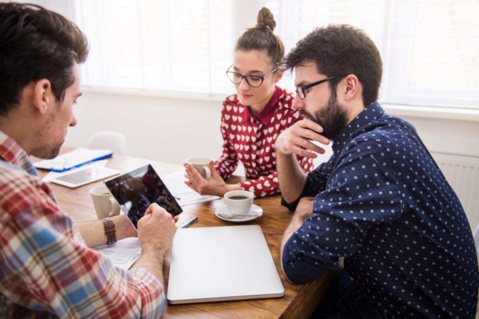 Процесс создания образовательных материалов для краудфандинга